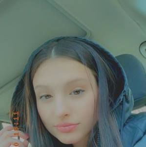 Meet your Posher, Ellie